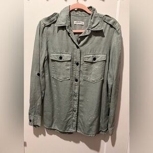 Zara Woman’s Olive Green Paint Splatter Button-Front Utility Shirt. Size Large